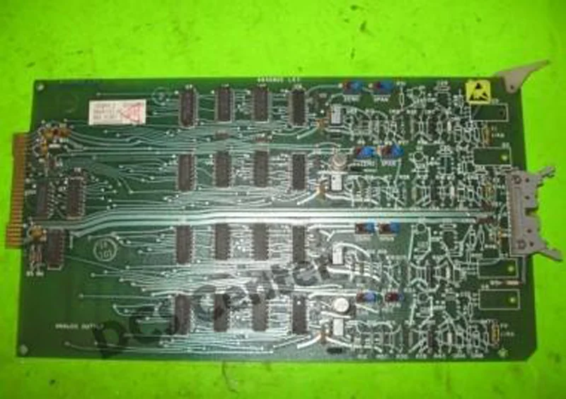 Emerson DM6411X1A1 Fisher Valves Control Valves